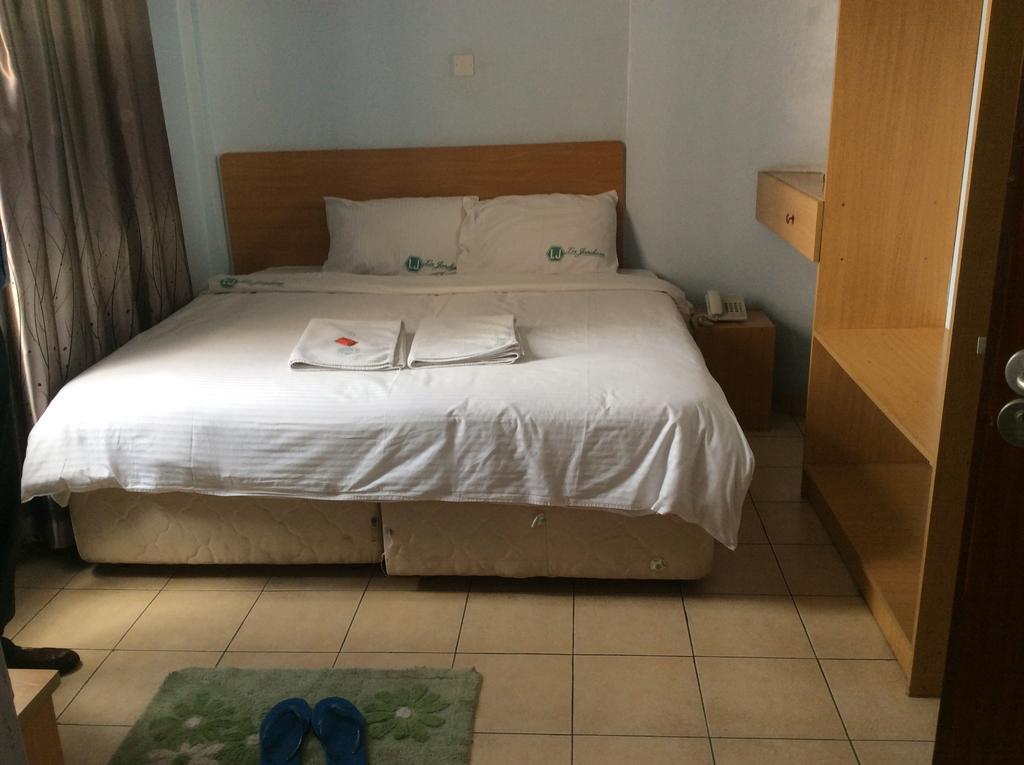 La Jardine Bed and Breakfast Nairobi Eksteriør billede